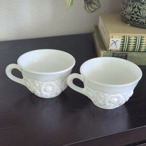 Other - Set Of 2 Vintage Fostoria White Glass Punch Bowl Mugs